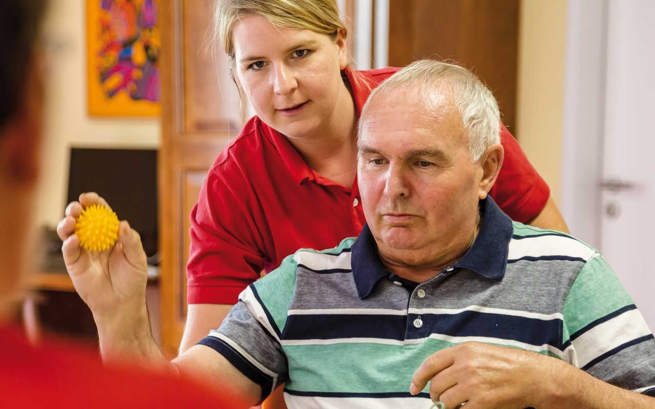 Aktive und fröhliche Seniorentreffs