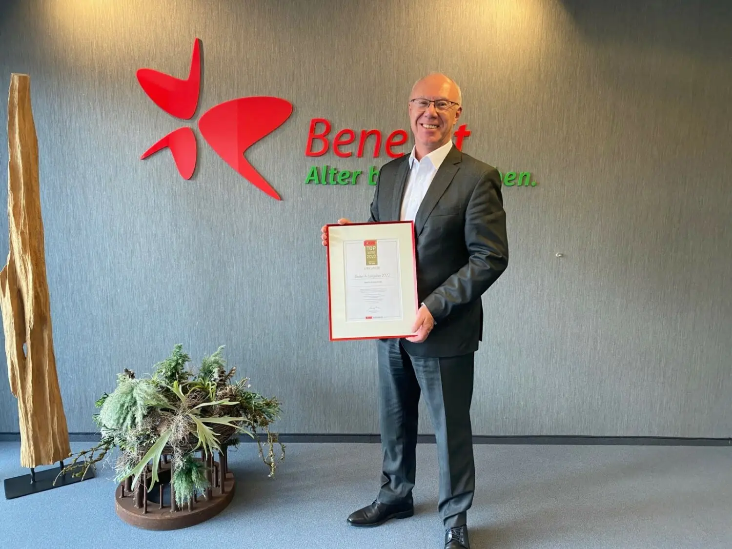 BeneVit zählt zu den besten Arbeitgebern und Ausbildern