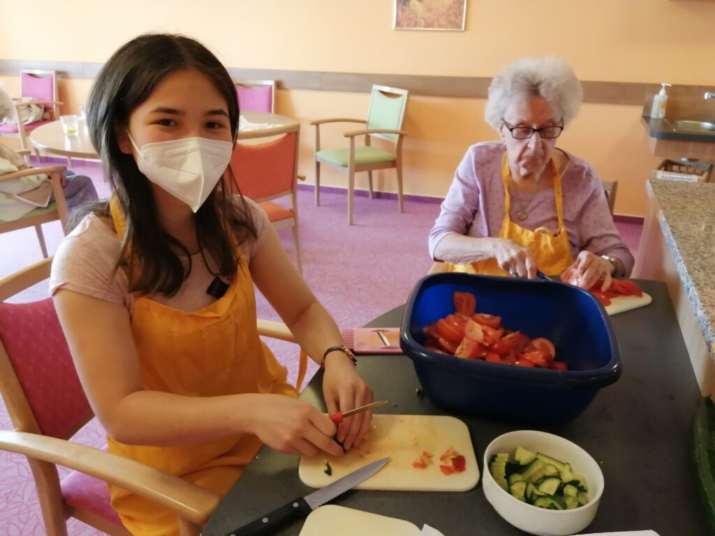 Ein schönes Miteinander: Schüler lernen das BeneVit-Hausgemeinschaftskonzept kennen