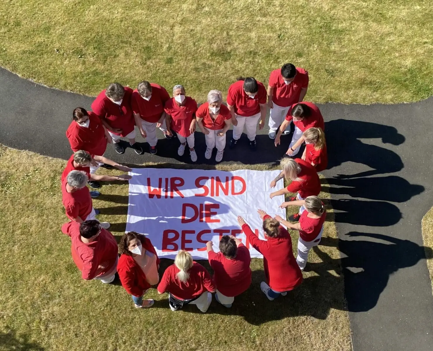 Ein Hoch auf die Altenpflege: Wir sind die Besten