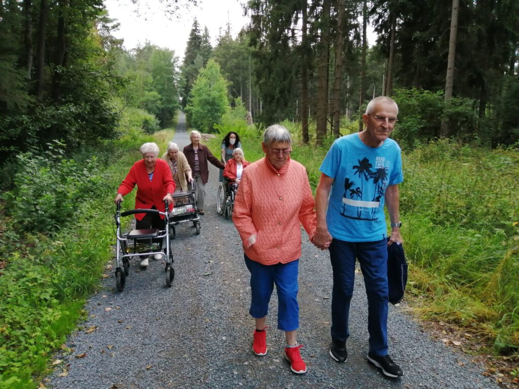 Ausflug mit Picknick