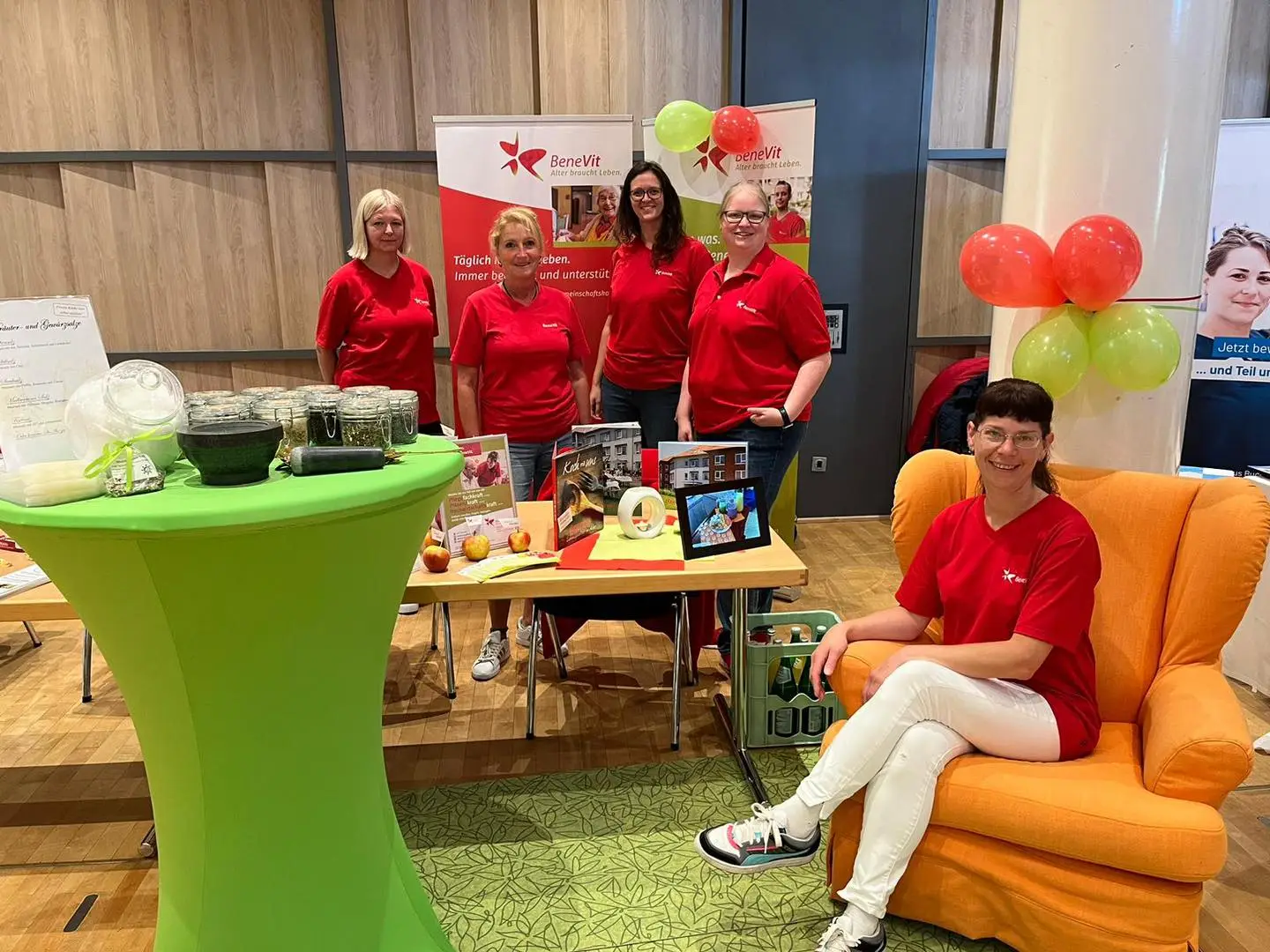 Das BeneVit-Team Kiekeberg auf dem Demenz-Aktionstag in Buchholz