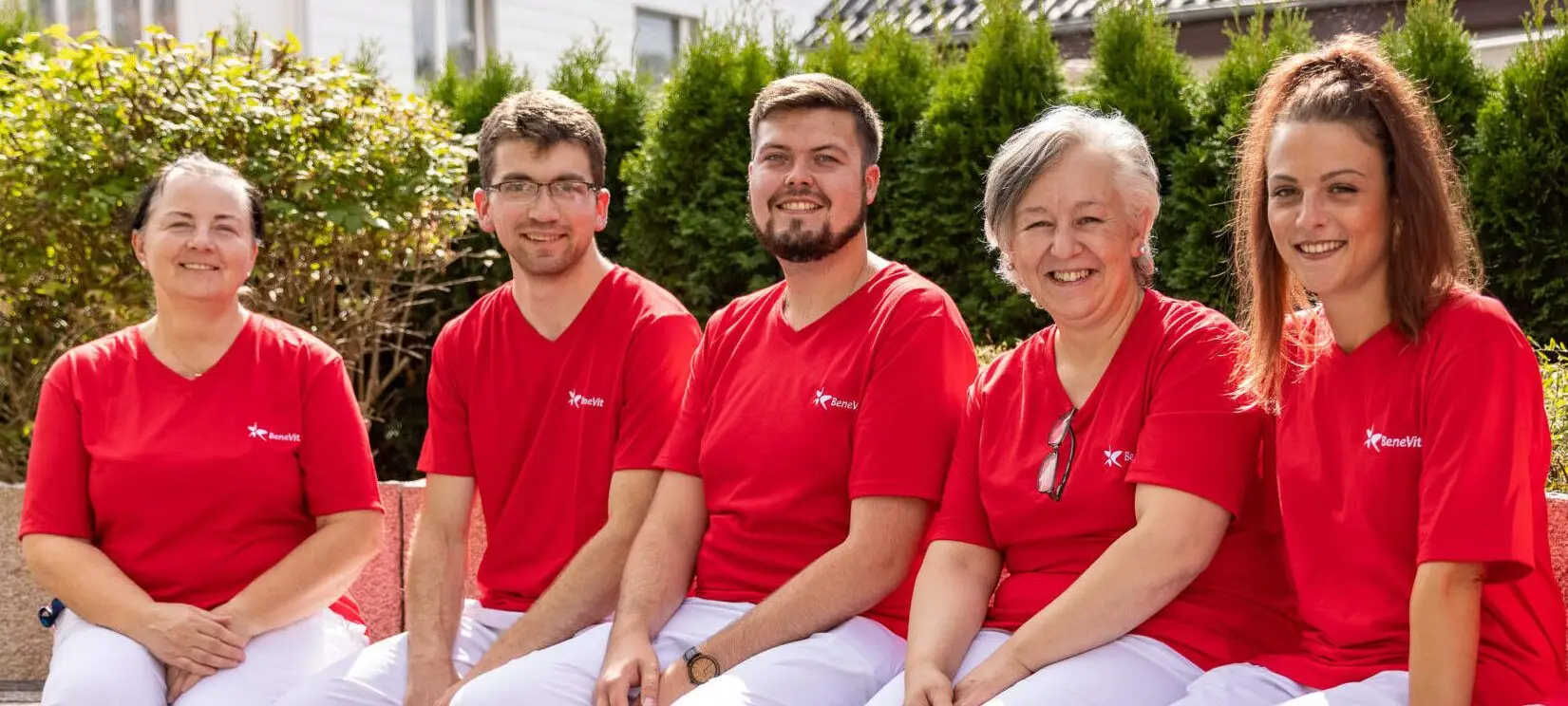 Glückliches BeneVit Team